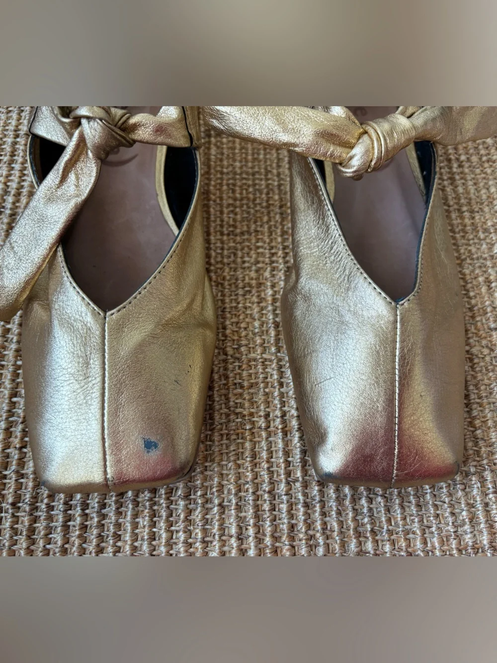 Vicenza Anthropologie Gold Metallic Square Toe Bow Mary Jane Ballet Flats Size 8